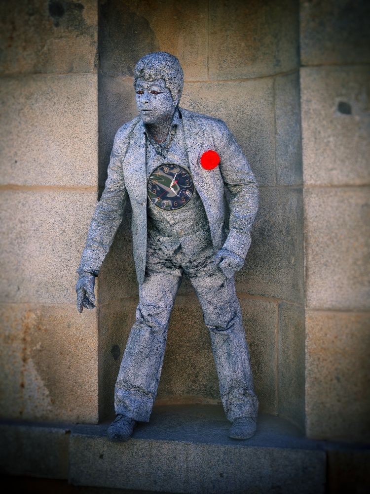 Statue Man