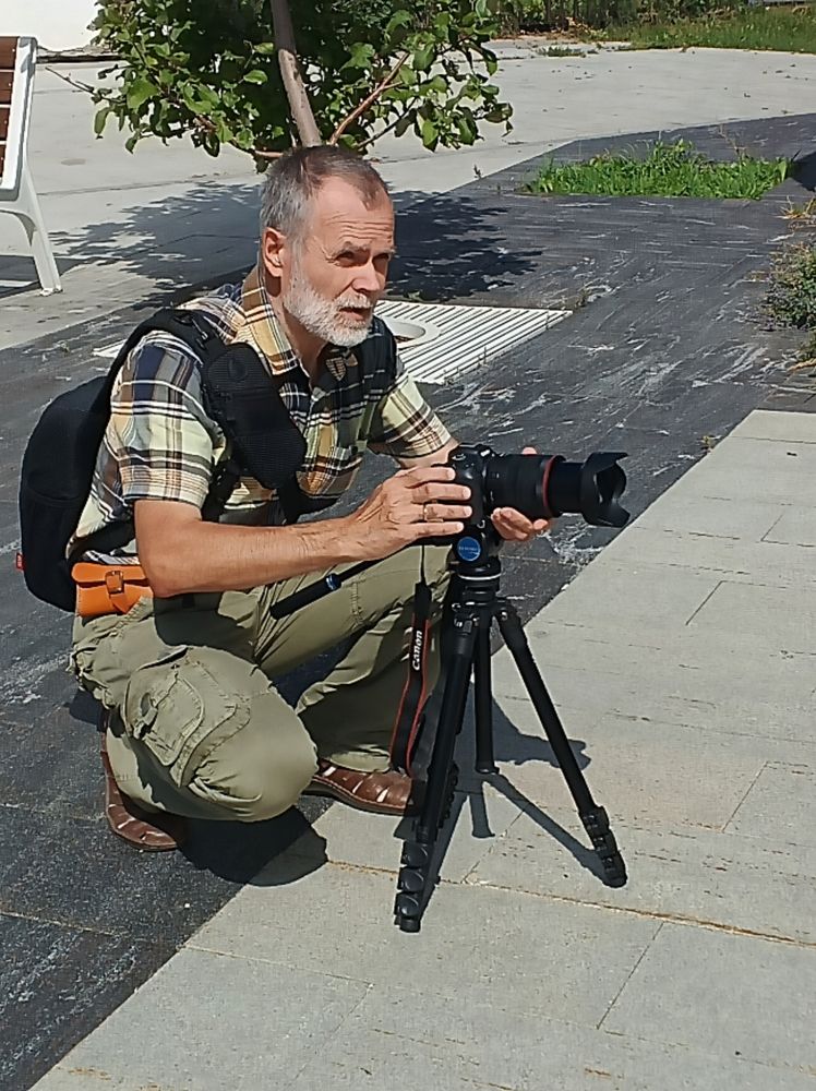 Фотография автора Евгений Карпов