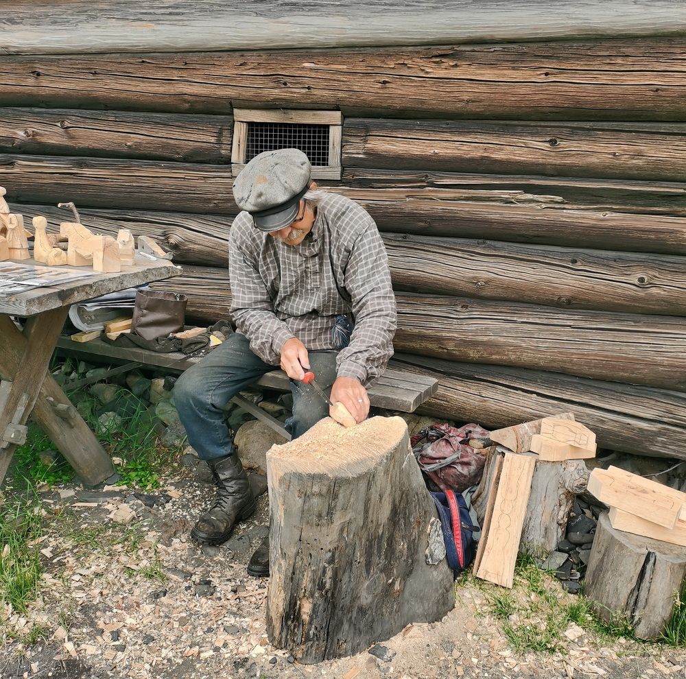 Кижи. Мастеровой.