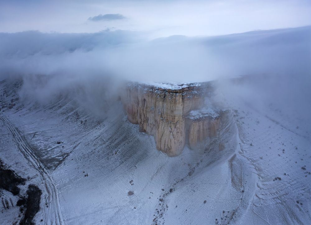 Белая скала