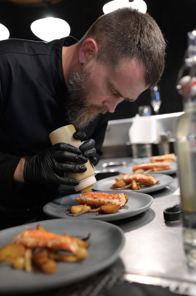 Шеф повар Алексей