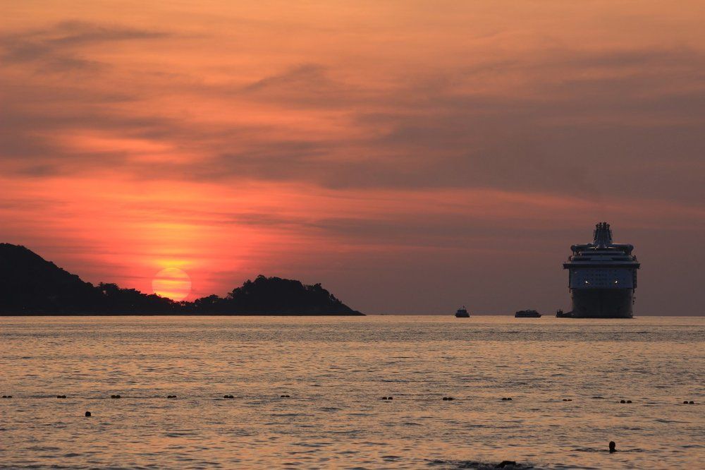 Дело к вечеру