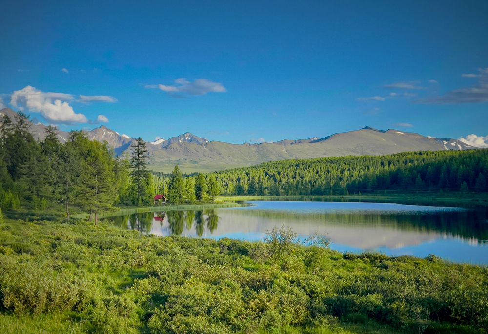 Зеркальное озеро Киделю