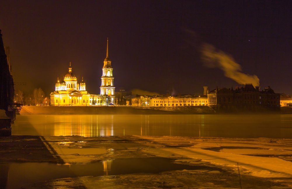 Photograph by Anton Hantov