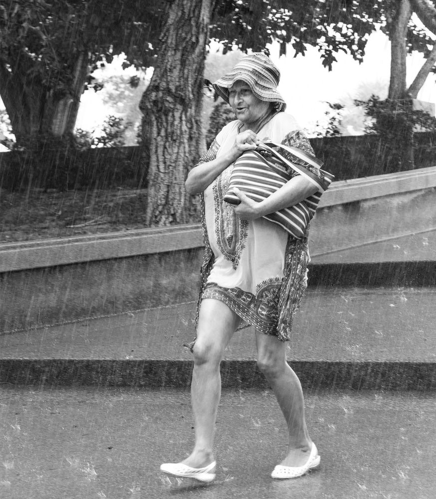 Тропики и дождь.