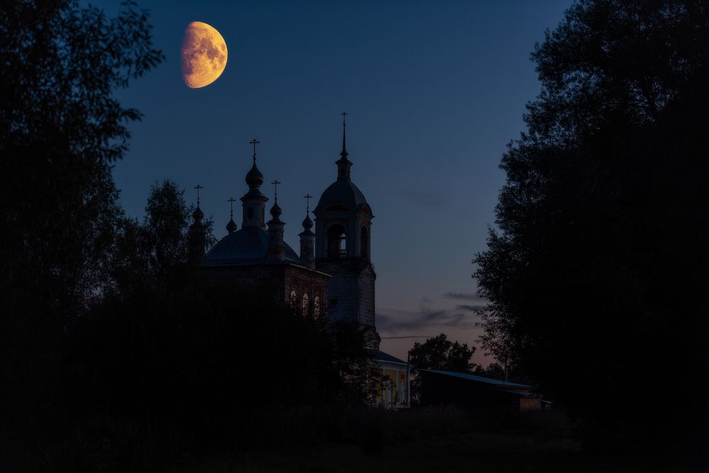 Photograph by Victor Stepanov