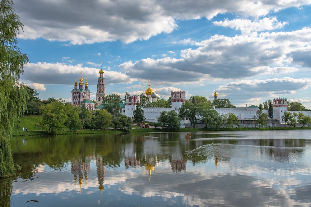 Новодевичий монастырь