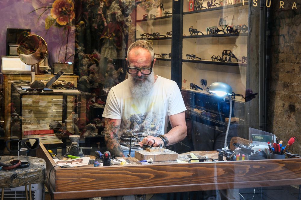 Photograph by Leonid Radashkovsky