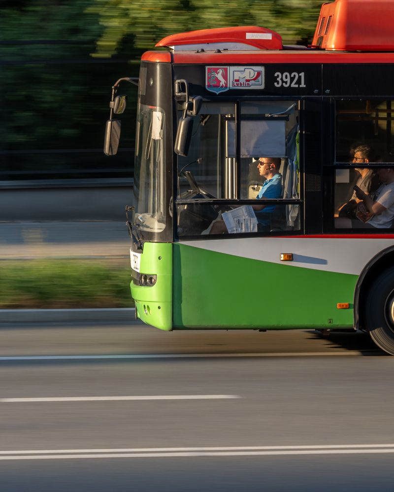 Photograph by Anton Leonchikov