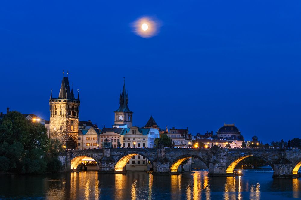 Full moon at Prague