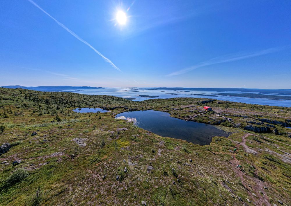 Photograph by Valentin Kolinko