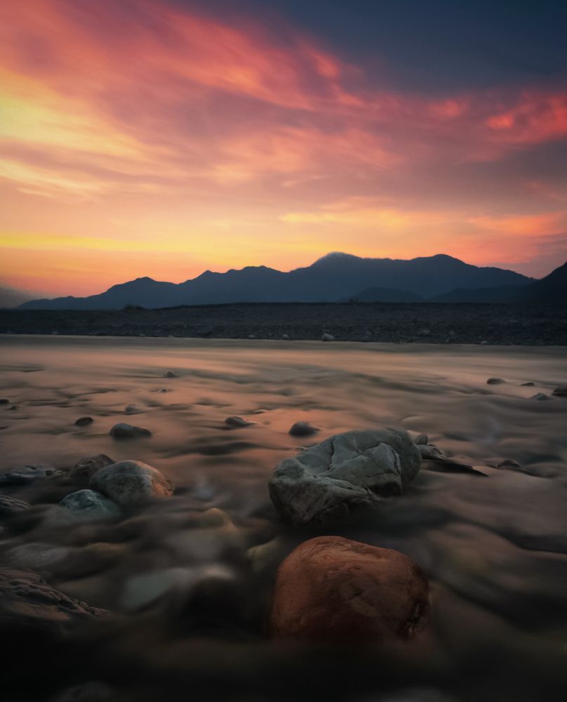 The LAST LIGHT