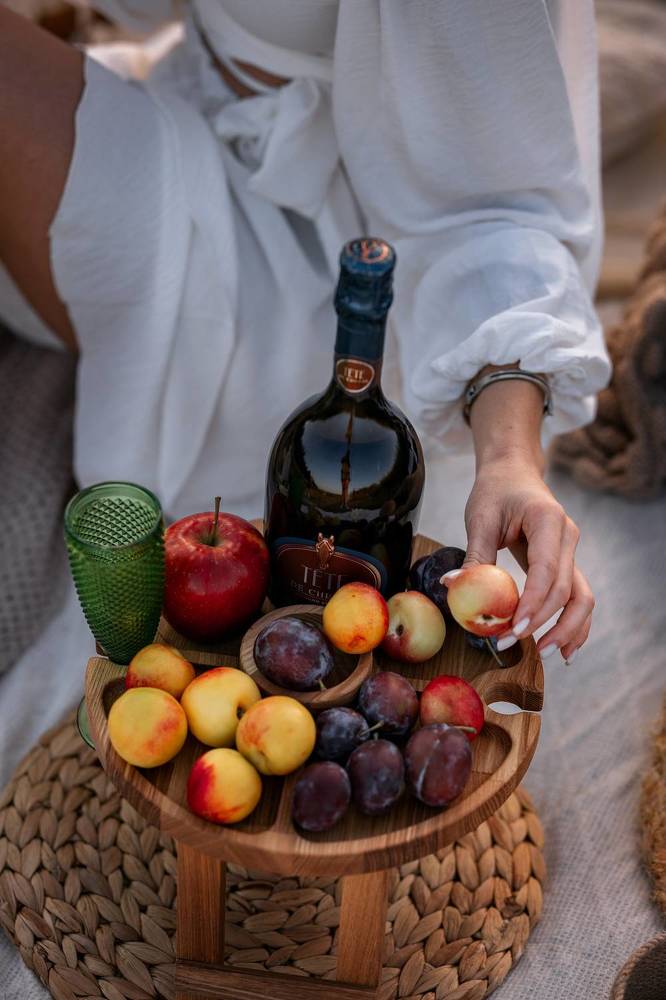 Фотосессия в поле пшеницы на закате