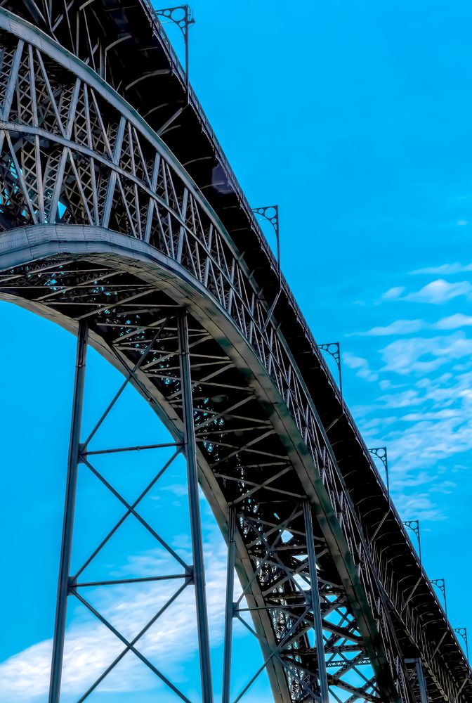 The soul's voice - op.1057900057900103