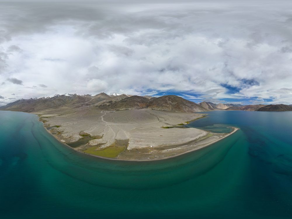 Фотография автора Akash Vishwakarma