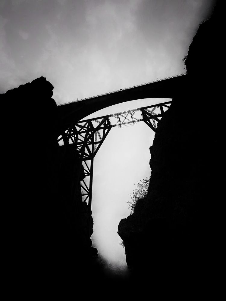 Photograph by MMD HORANFAR