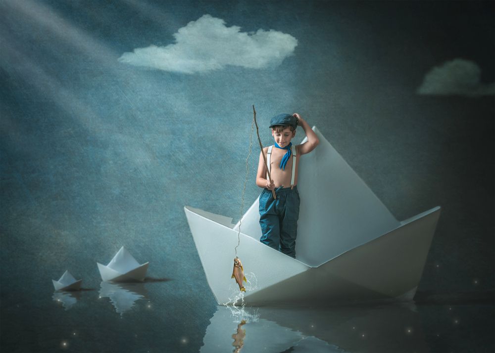 Zarek y el barco de papel