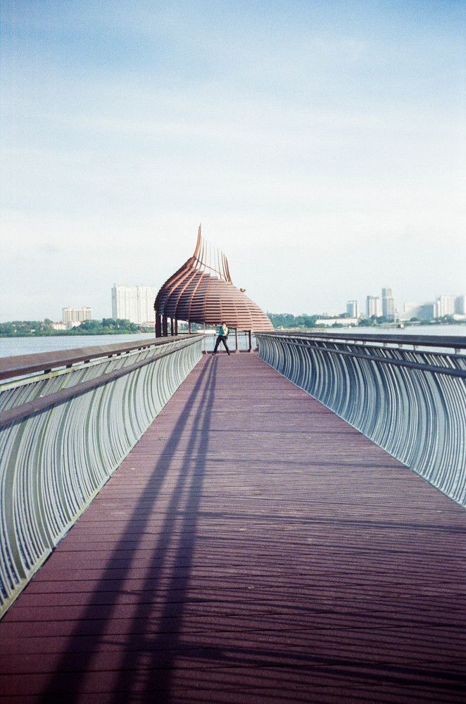 Фотография автора Lennis Yong