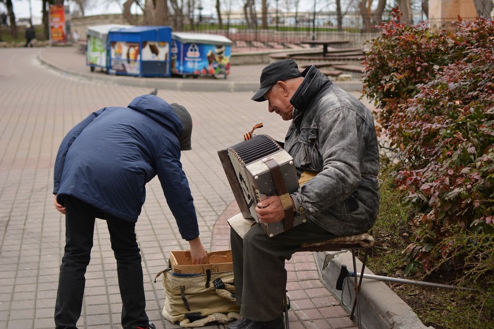 Photograph by Alex Kov