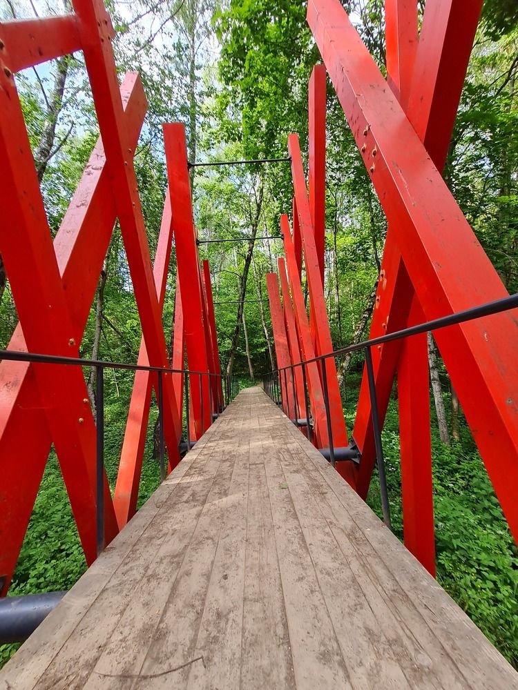 Красный мост