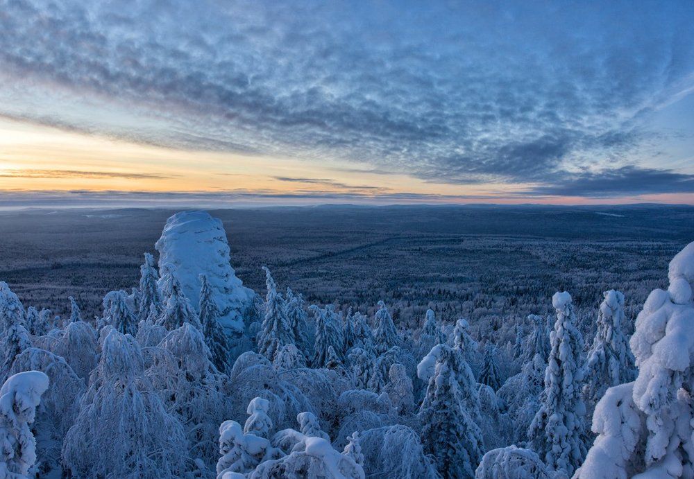 Закат над Уральской тайгой