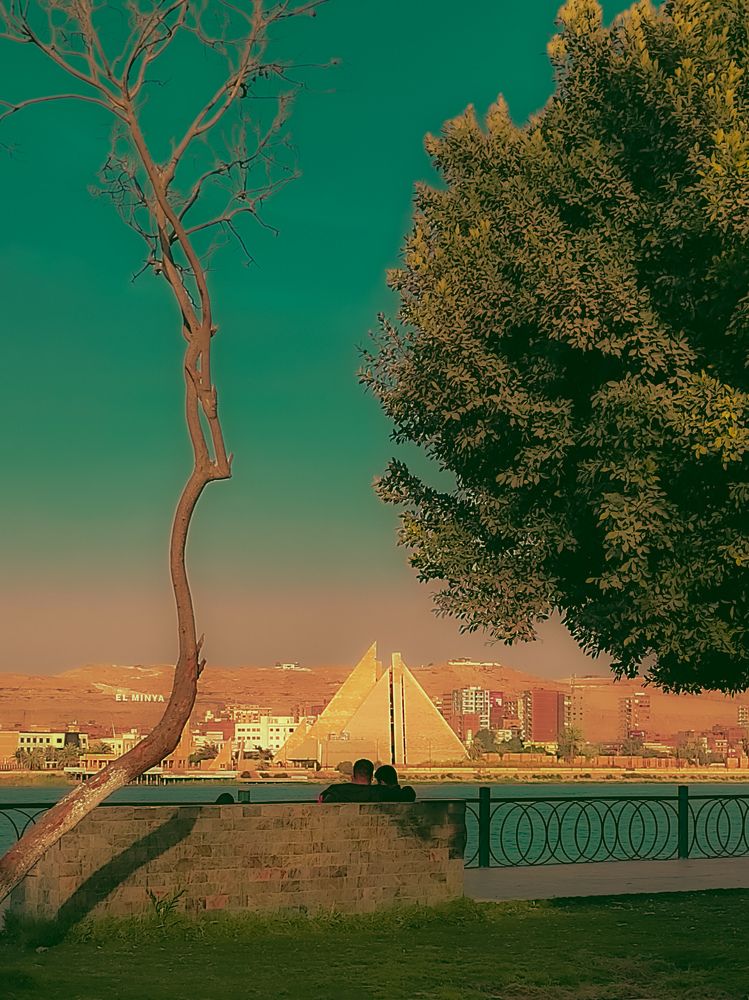 Фотография автора John Salib