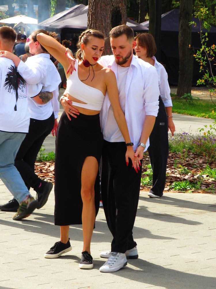 Уличные танцы