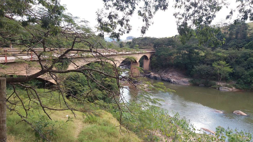 Ponte em arcos