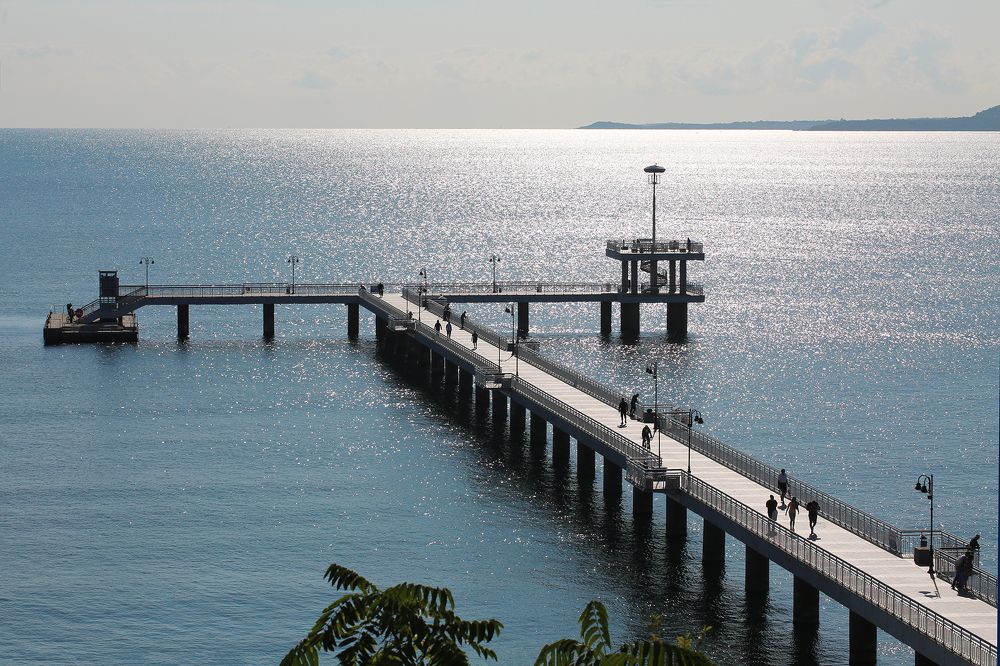 Серебристая морская рябь