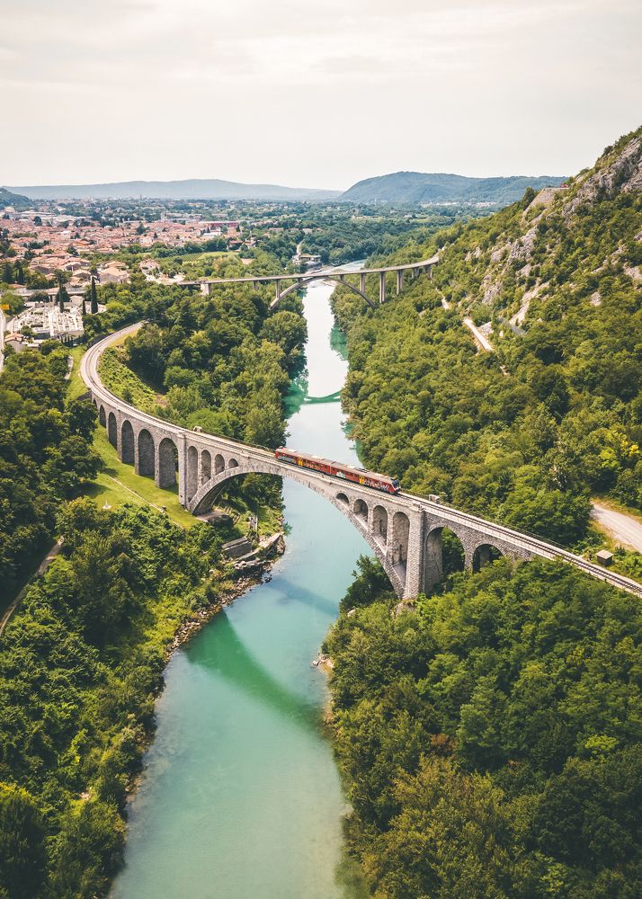 Photograph by Fahrudin Seferagić