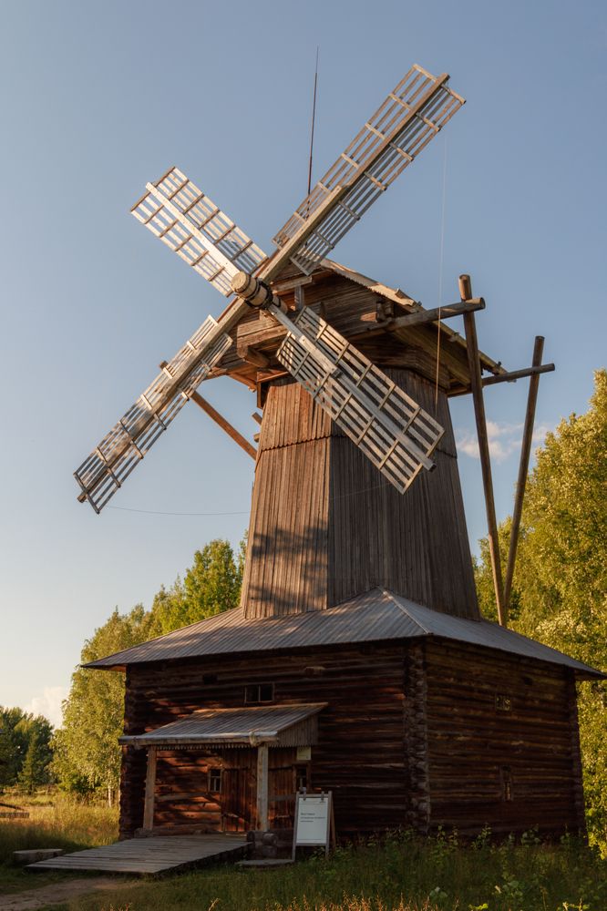 Photograph by Maxim Lip