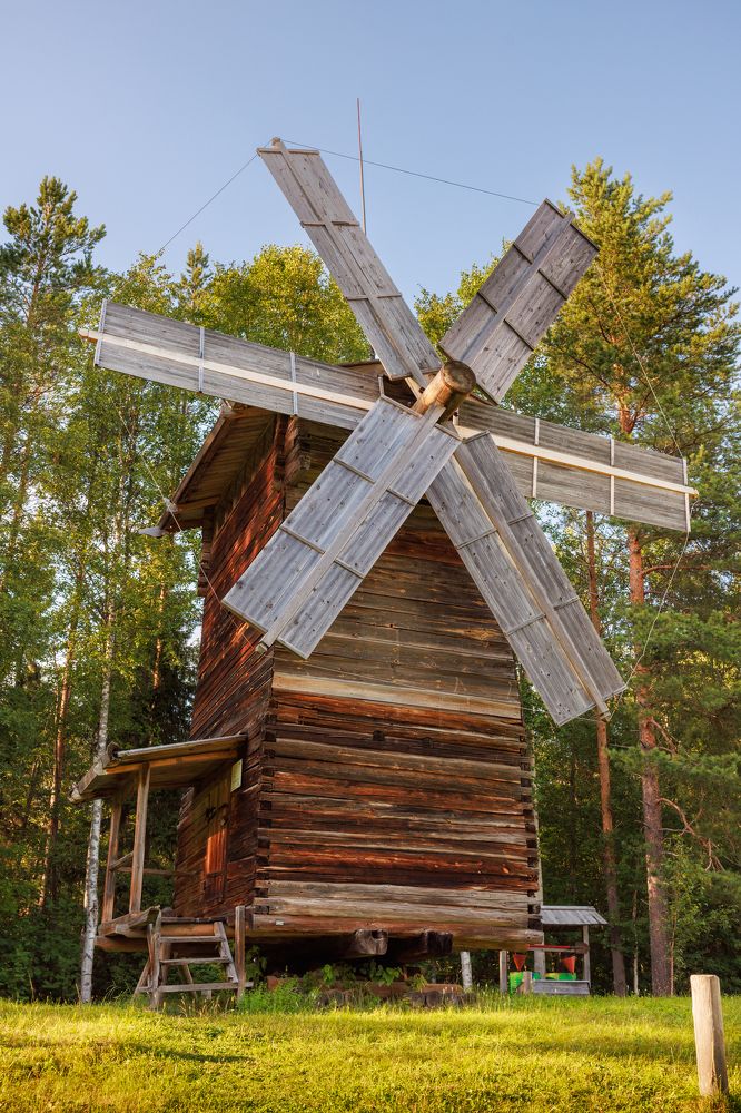 Photograph by Maxim Lip