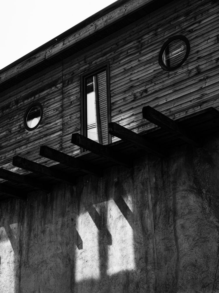 Photograph by Nataly Kiru