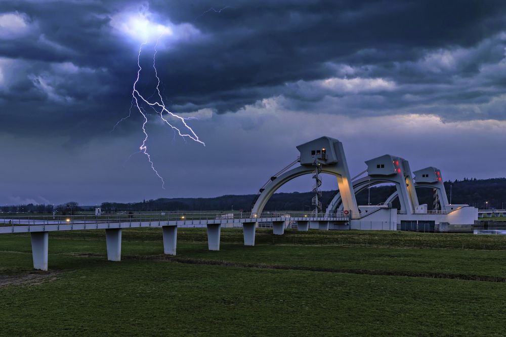 Photograph by Chris Fraikin