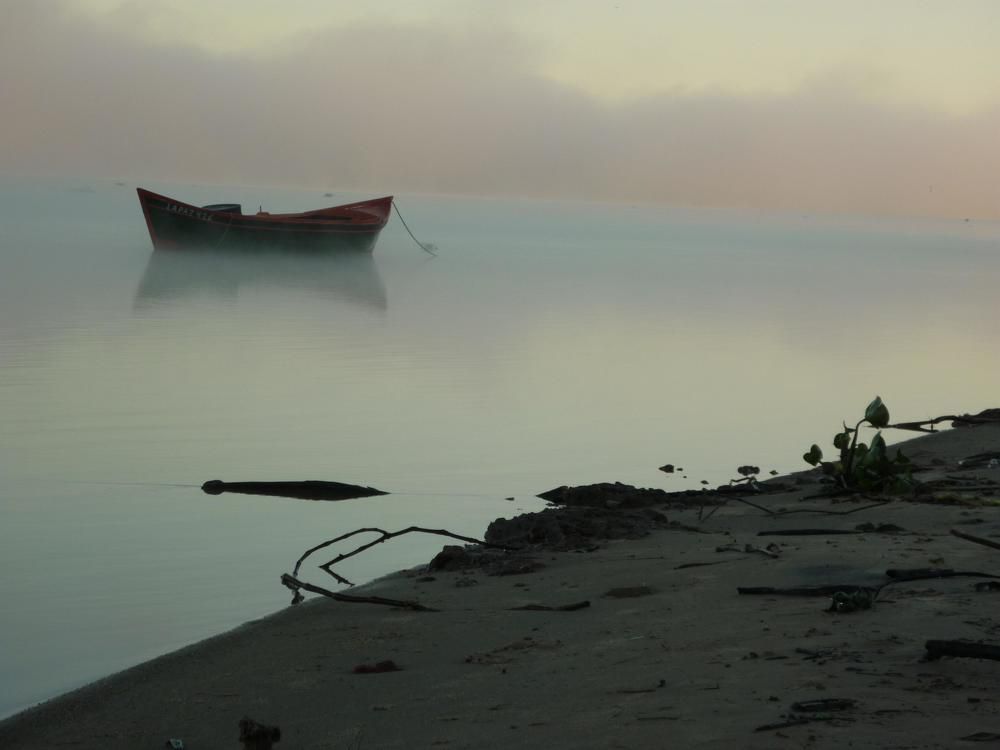 rio y canoa
