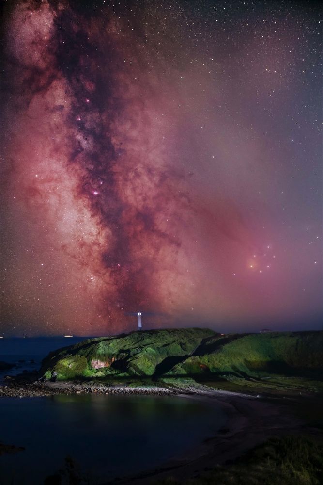 Photograph by LE HUY HUNG