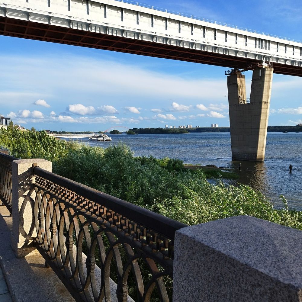 Голубая даль