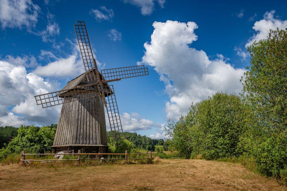 Старая мельница