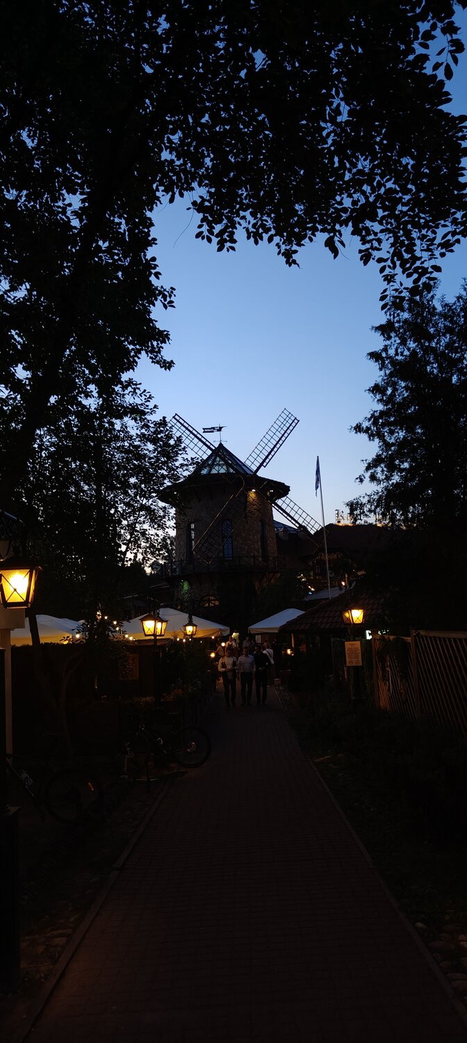 Photo #11025286