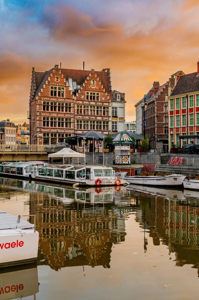 Photograph by Oksana Yermoshenko