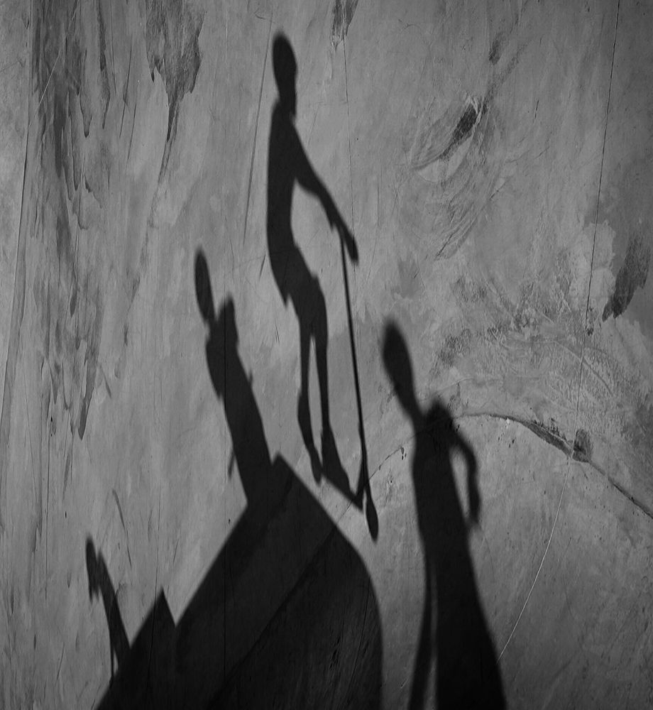 Теневые самокатчики.