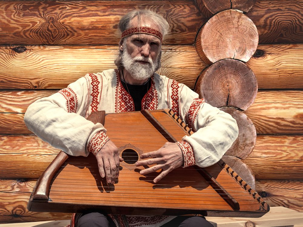 Деревенский гусляр.