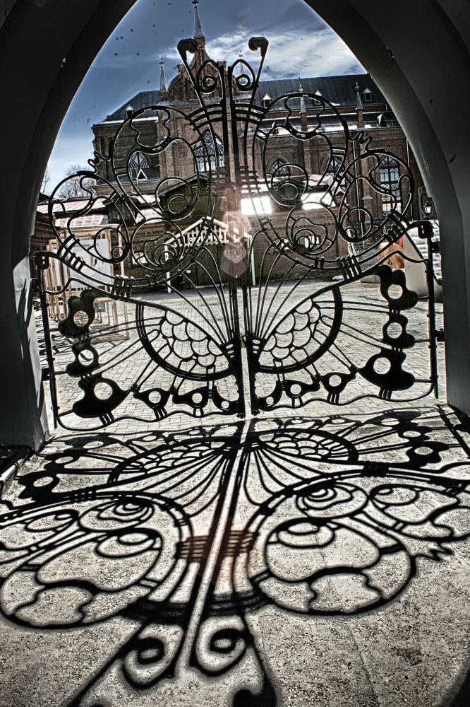 Photograph by Vitaliy Saposhnikov