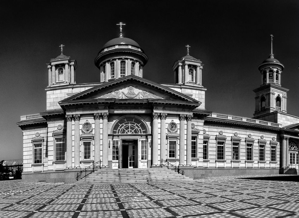 Photograph by Victor Pruhnitskiiy