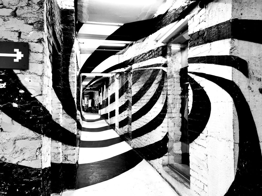 Photograph by Aleksandr Kolonsky