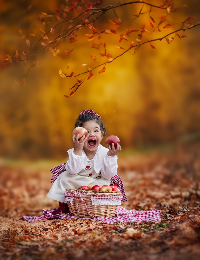 Фотография автора Paola Kerestegian