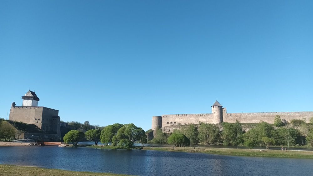 Граница Нарва - Ивангород