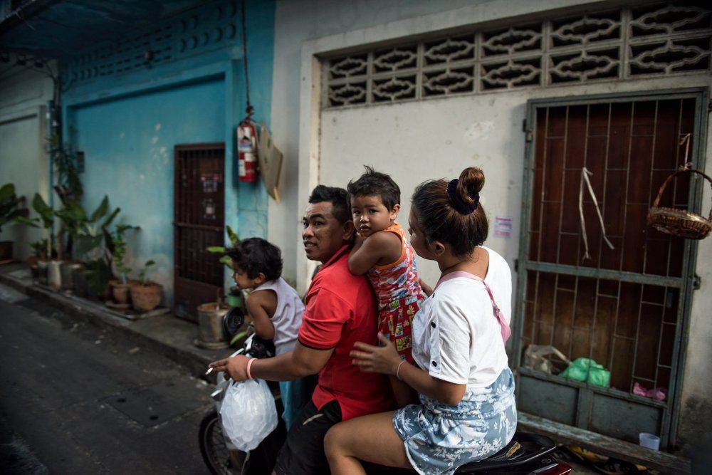 Семейная прогулка по городу