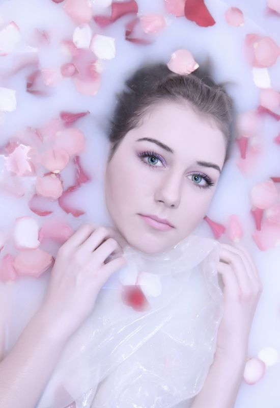 Aneta, Great Britain