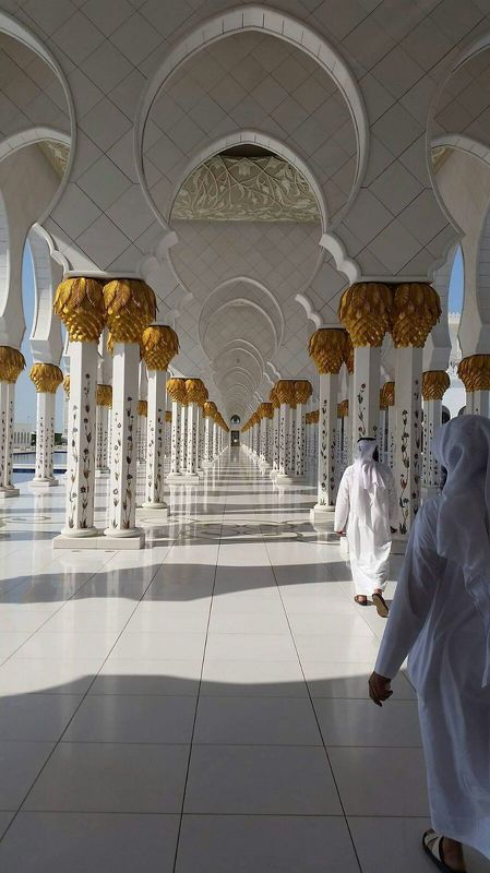 housekeeper, Estonia